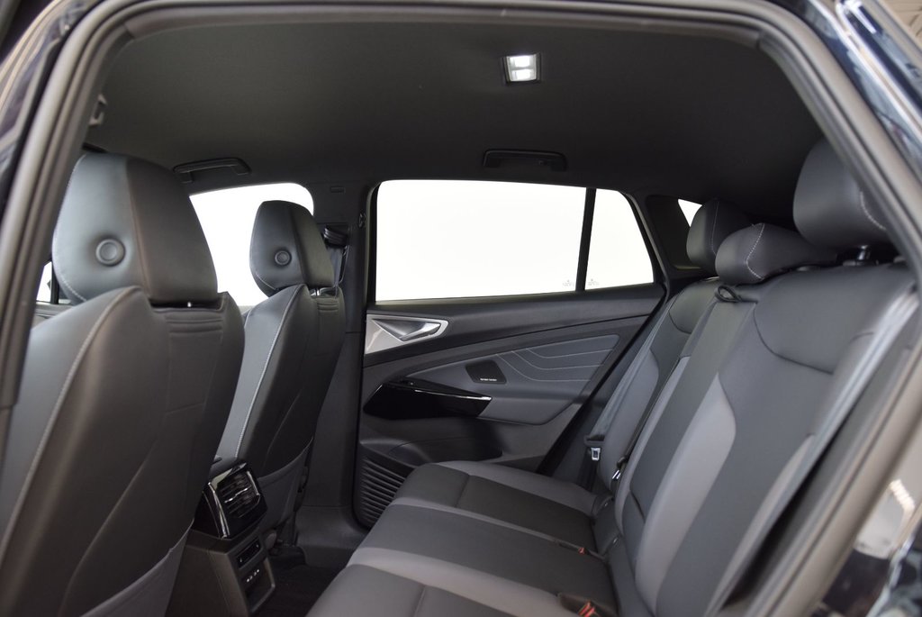 Volkswagen ID.4 PRO+STATEMENT+CUIR+HARMAN 2024 à Laval, Québec - 23 - w1024h768px