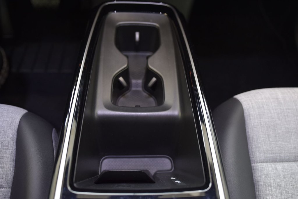 Volkswagen ID.4 PRO+AWD+LED+BAS KM+WOW 2024 à Laval, Québec - 28 - w1024h768px