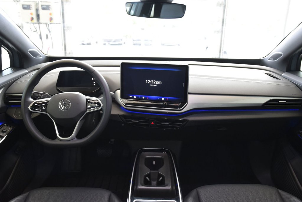 Volkswagen ID.4 Pro S+TOIT PANO+THERMOPOMPE 2024 à Laval, Québec - 22 - w1024h768px