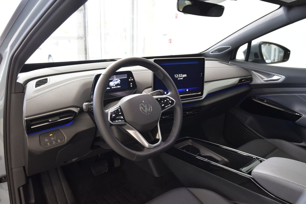 Volkswagen ID.4 Pro S+TOIT PANO+THERMOPOMPE 2024 à Laval, Québec - 9 - w1024h768px