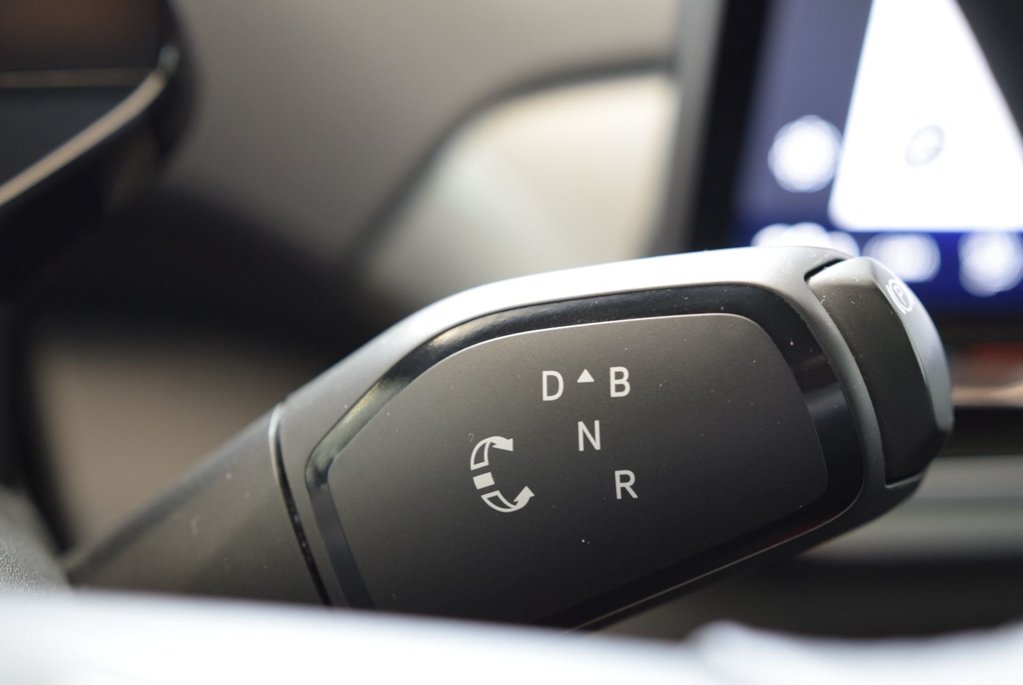 Volkswagen ID.4 Pro S+TOIT PANO+THERMOPOMPE 2024 à Laval, Québec - 27 - w1024h768px