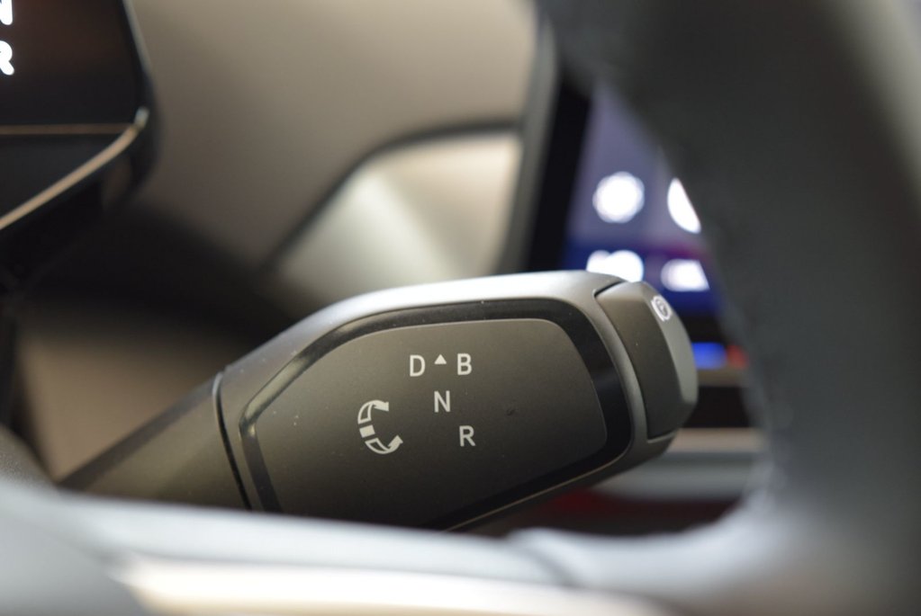 Volkswagen ID.4 PRO+AWD+LED+CAMERA+WOW 2024 à Laval, Québec - 25 - w1024h768px