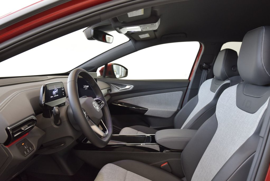 Volkswagen ID.4 PRO+AWD+LED+CAMERA+WOW 2024 à Laval, Québec - 19 - w1024h768px