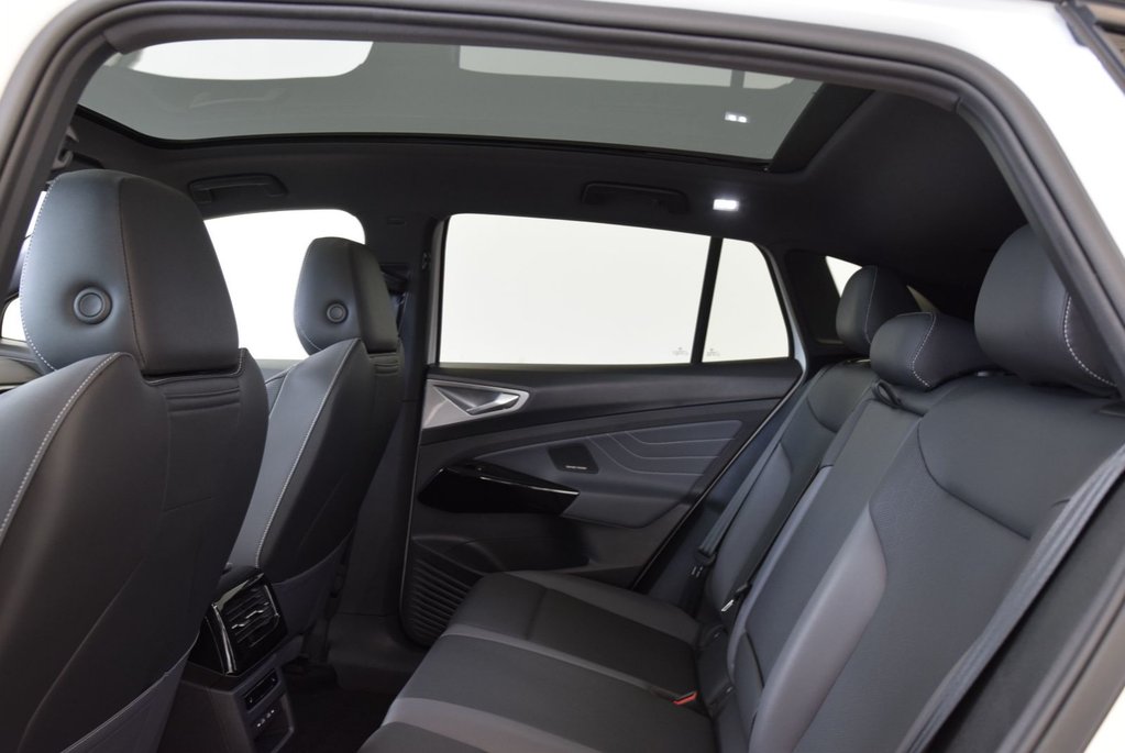 2024 Volkswagen ID.4 Pro S+CUIR+AWD+THERMO+ in Laval, Quebec - 20 - w1024h768px