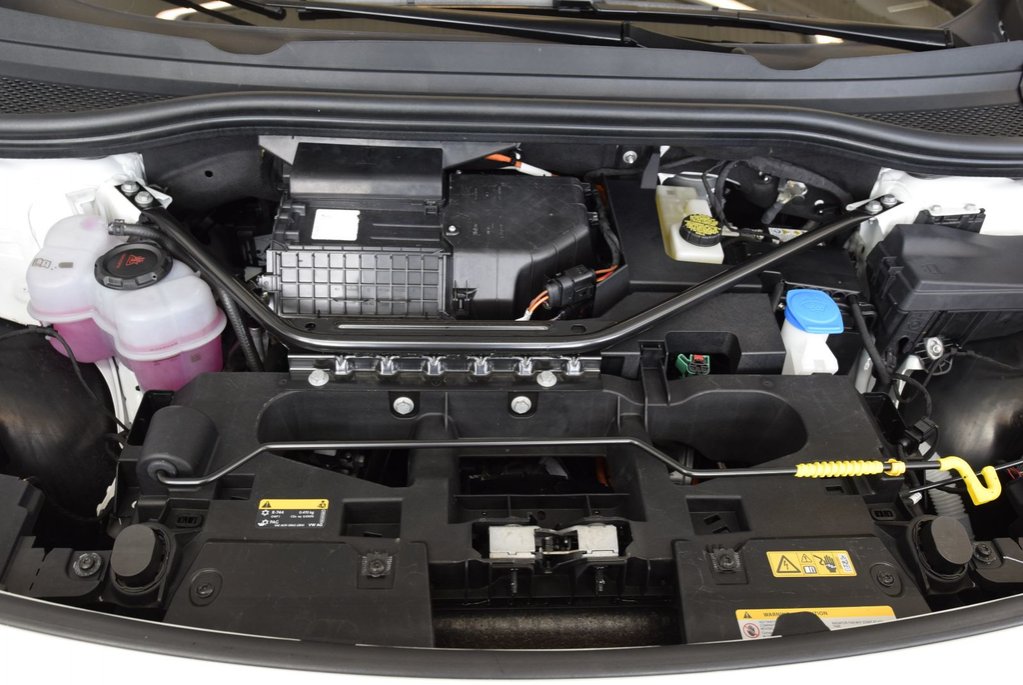 2024 Volkswagen ID.4 Pro S+CUIR+AWD+THERMO+ in Laval, Quebec - 15 - w1024h768px