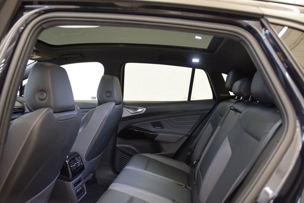 Volkswagen ID.4 Pro S+TOIT PANO+THERMOPOMPE 2024 à Laval, Québec - 21 - w1024h768px