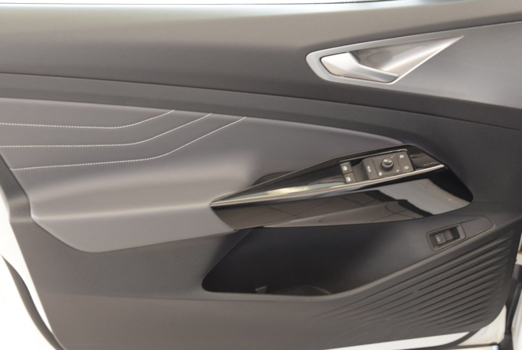 Volkswagen ID.4 Pro S+CUIR+TOIT+LED+HARMAN 2024 à Laval, Québec - 18 - w1024h768px