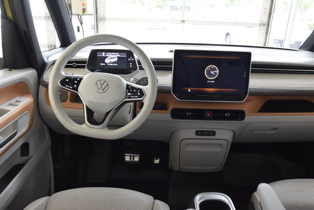 Volkswagen ID. Buzz 1ST EDITION+TOIT PANO+CAPITAINE+AWD 2025 à Laval, Québec - 23 - w1024h768px