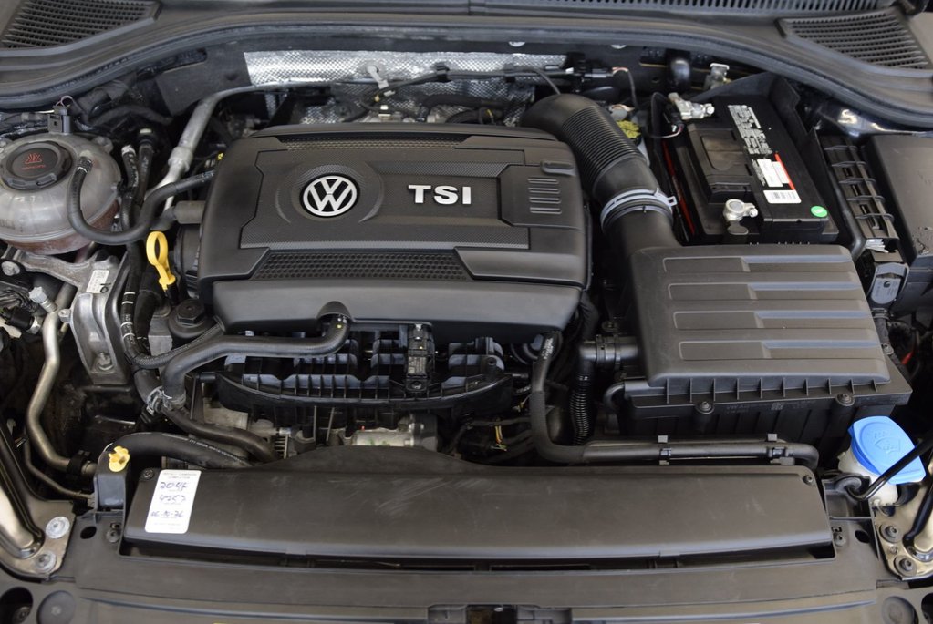 Volkswagen Jetta GLI 35ieme+TOIT+CUIR+LED+CAMERA 2019 à Laval, Québec - 26 - w1024h768px