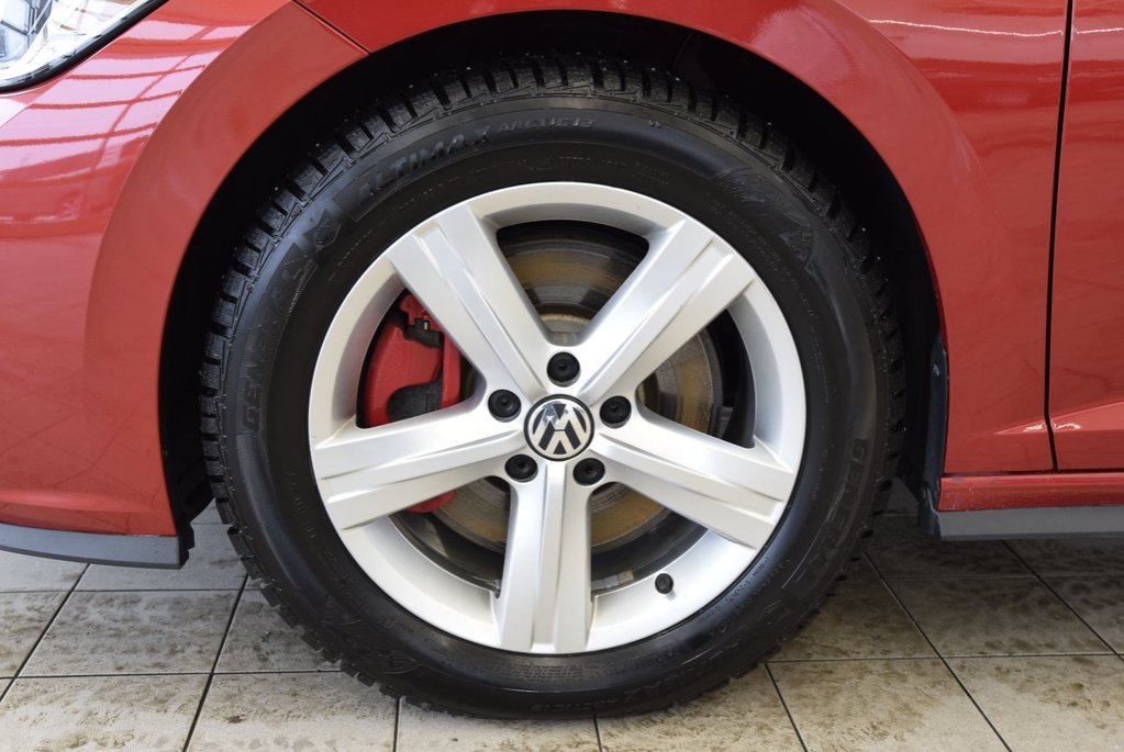 Volkswagen Jetta GLI DSG+CUIR+TOIT+LED+NAV+WOW 2023 à Laval, Québec - 32 - w1024h768px