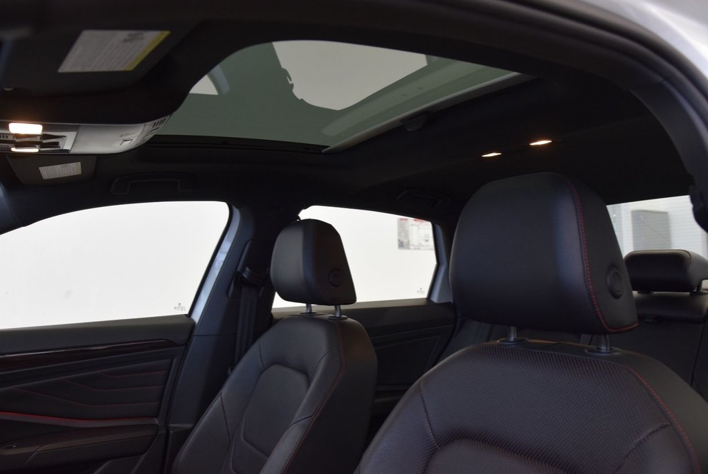 Volkswagen Jetta GLI AUTOBAHN+CUIR+TOIT+LED+ 2023 à Laval, Québec - 8 - w1024h768px