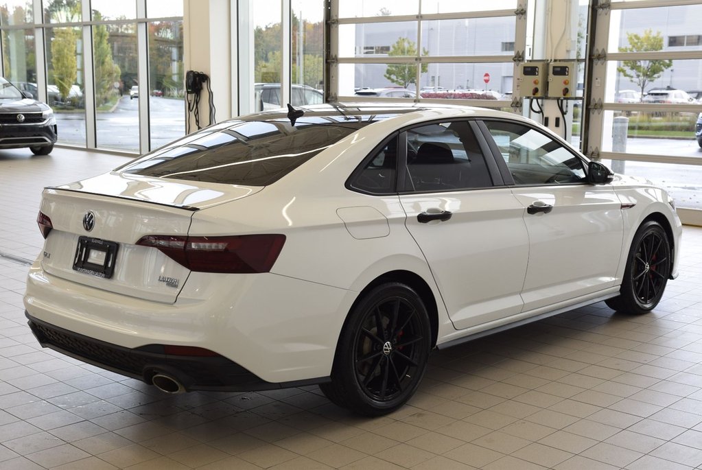 Volkswagen Jetta GLI 40th Anniversary Edition+LED+AUTO 2024 à Laval, Québec - 24 - w1024h768px