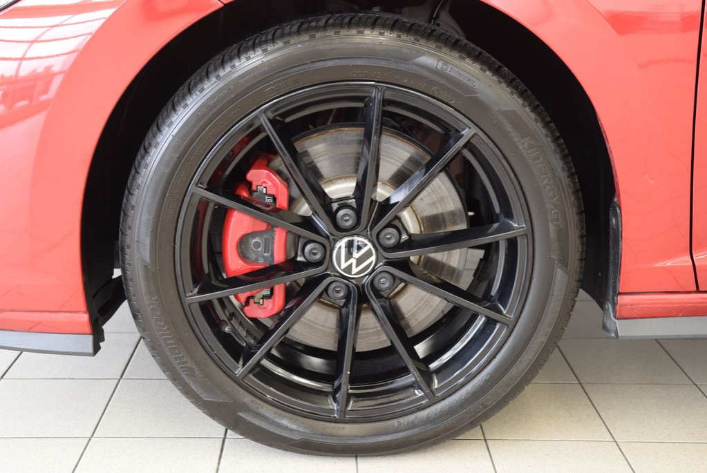 Volkswagen Jetta GLI AUTOBAHN+CUIR+TOIT+LED+ 2025 à Laval, Québec - 7 - w1024h768px