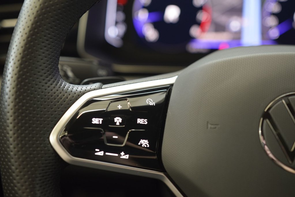 Volkswagen Jetta GLI AUTOBAHN+CUIR+TOIT+LED+ 2025 à Laval, Québec - 24 - w1024h768px