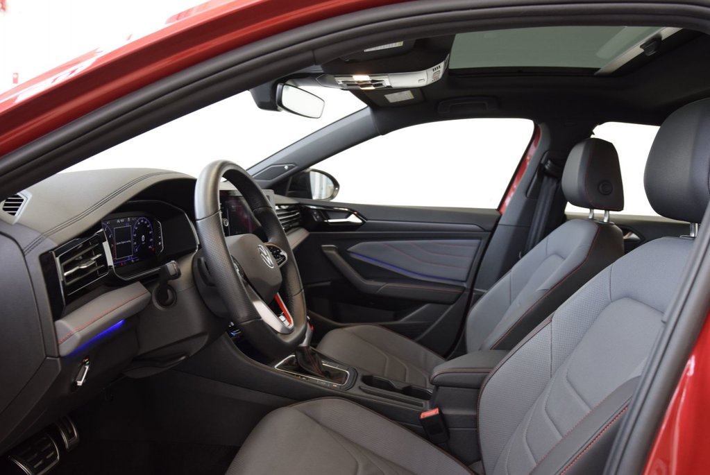 Volkswagen Jetta GLI AUTOBAHN+CUIR+TOIT+LED+ 2025 à Laval, Québec - 18 - w1024h768px