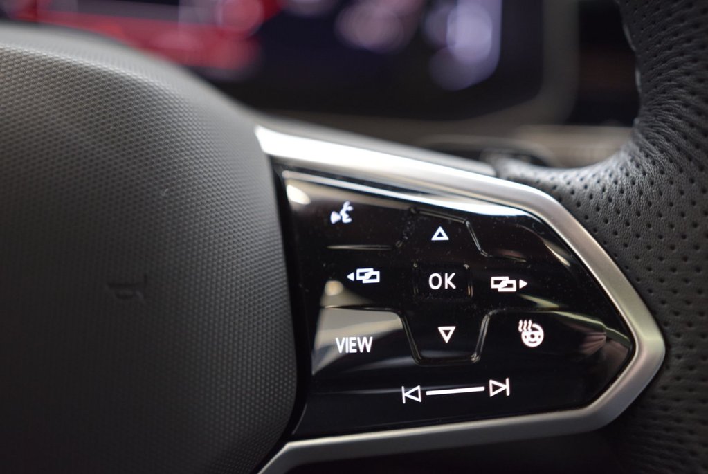 2025 Volkswagen Jetta GLI AUTOBAHN+BLACK PACKAGE in Laval, Quebec - 25 - w1024h768px