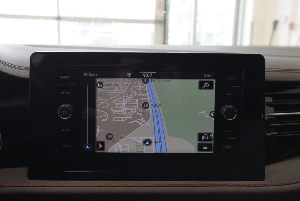 2025 Volkswagen Jetta GLI AUTOBAHN+BLACK PACKAGE in Laval, Quebec - 28 - w1024h768px