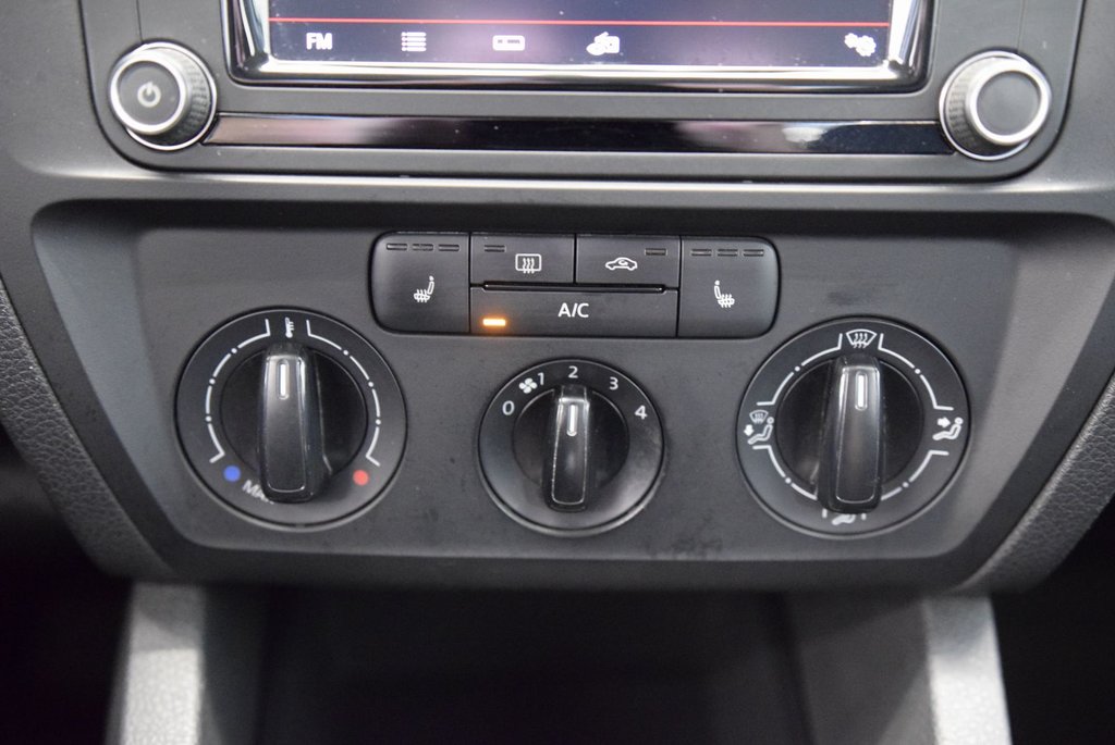 2017 Volkswagen Jetta A-C+CAMERA+APP CONNECT+ in Laval, Quebec - 27 - w1024h768px
