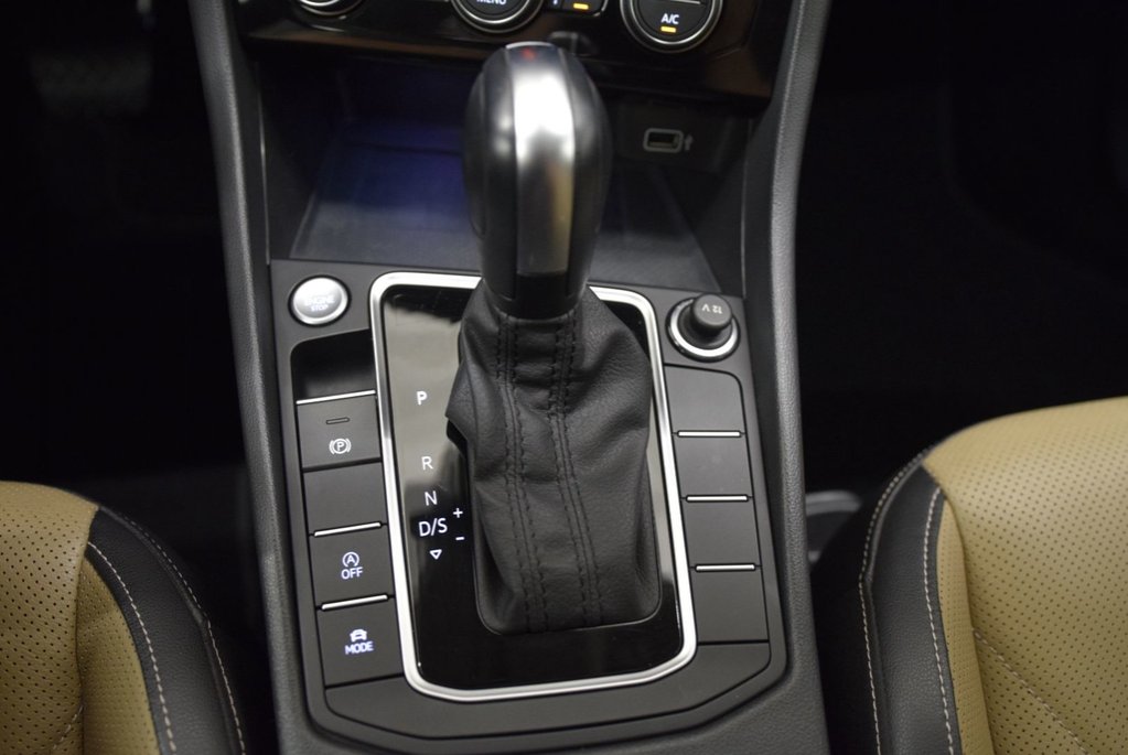 2020 Volkswagen Jetta EXECLINE+DRIVER ASSISTANCE in Laval, Quebec - 30 - w1024h768px