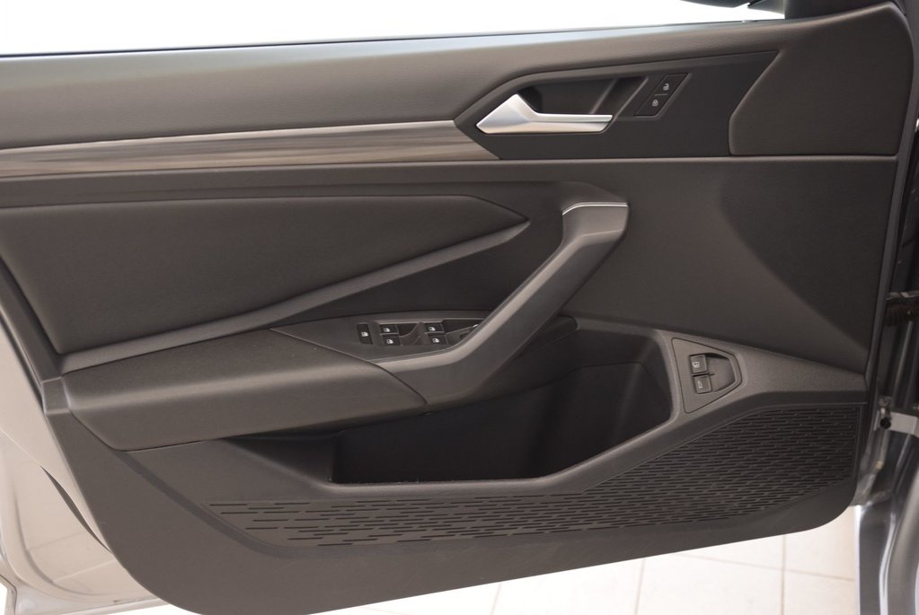 Volkswagen Jetta HIGHLINE+TOIT PANO+CUIR+ 2021 à Laval, Québec - 17 - w1024h768px