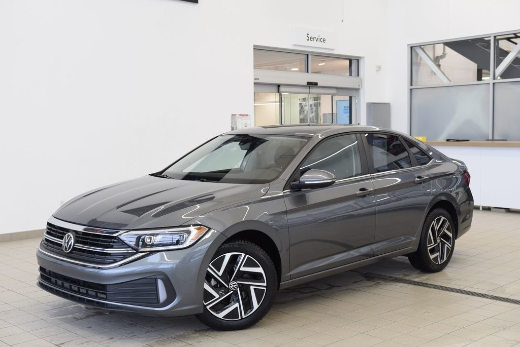 2022  Jetta HIGHLINE+CUIR+TOIT+NAV+LED in Laval, Quebec - 1 - w1024h768px