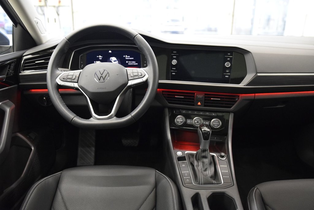 Volkswagen Jetta HIGHLINE+CUIR+TOIT+LED+WOW 2023 à Laval, Québec - 22 - w1024h768px