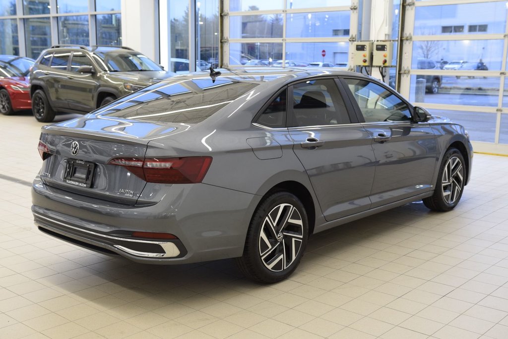 Volkswagen Jetta HIGHLINE+CUIR+TOIT+LED+WOW 2023 à Laval, Québec - 12 - w1024h768px