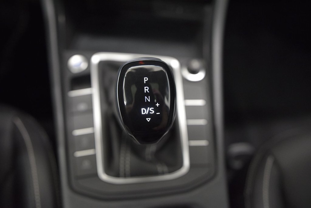 Volkswagen Jetta HIGHLINE+CUIR+TOIT+LED+WOW 2023 à Laval, Québec - 29 - w1024h768px