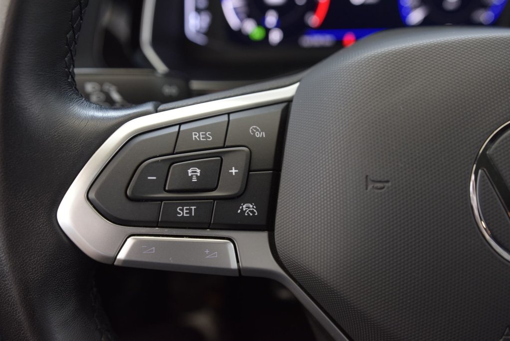 2023 Volkswagen Jetta COMFORTLINE+AUTO+SPORT PACKAGE in Laval, Quebec - 25 - w1024h768px