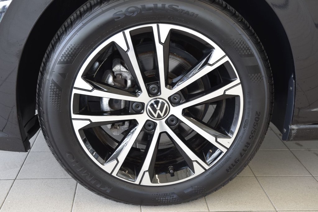 2023 Volkswagen Jetta COMFORTLINE+AUTO+SPORT PACKAGE in Laval, Quebec - 7 - w1024h768px