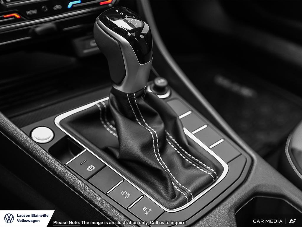 2025 Volkswagen Jetta Highline in Laval, Quebec - 16 - w1024h768px