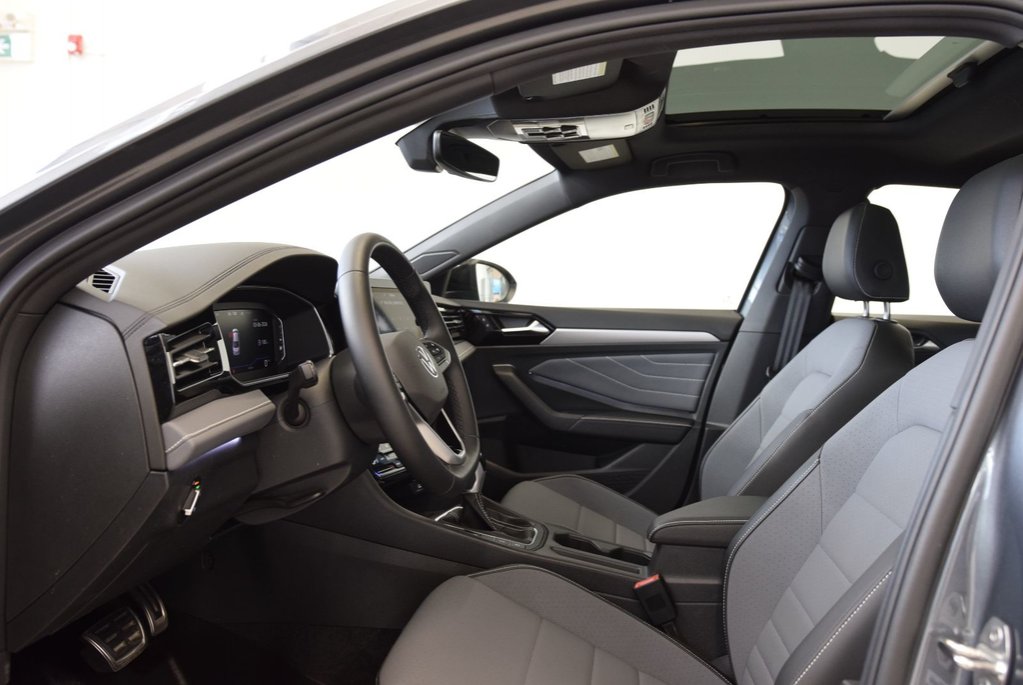 Volkswagen Jetta COMFORTLINE+SPORT PACK+ 2025 à Laval, Québec - 19 - w1024h768px