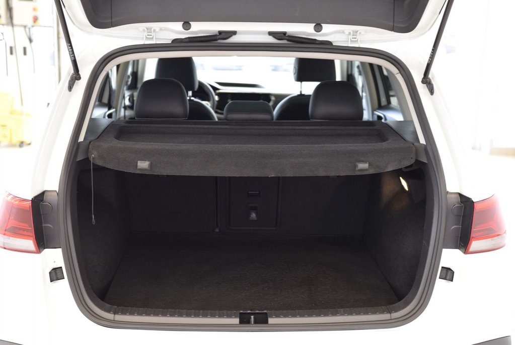 2022 Volkswagen Taos HIGHLINE+CUIR+TOIT+LED+AWD in Laval, Quebec - 17 - w1024h768px