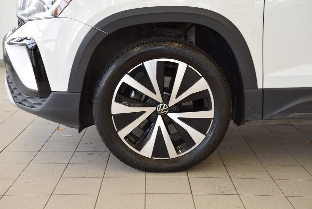 2022 Volkswagen Taos HIGHLINE+CUIR+TOIT+LED+AWD in Laval, Quebec - 5 - w1024h768px