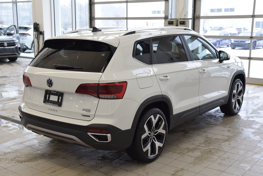 2022 Volkswagen Taos HIGHLINE+TOIT PANO+CUIR+AWD in Laval, Quebec - 13 - w1024h768px