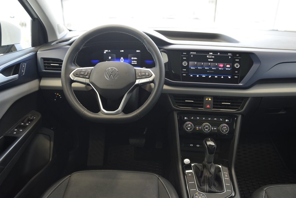 Volkswagen Taos COMFORTLINE+TOIT PANO+AWD 2022 à Laval, Québec - 21 - w1024h768px