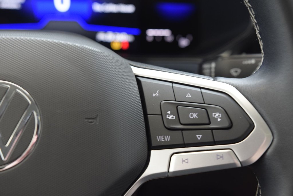 2022 Volkswagen Taos COMFORTLINE+TOIT PANO+AWD in Laval, Quebec - 23 - w1024h768px