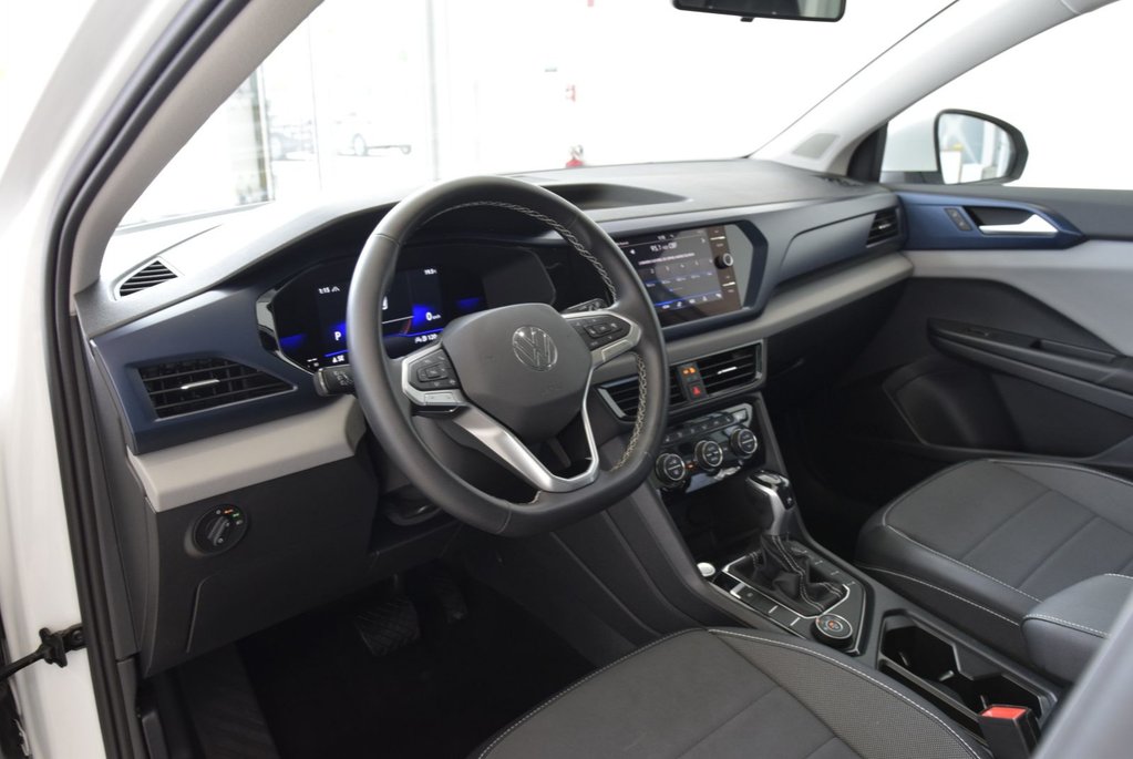 Volkswagen Taos COMFORTLINE+TOIT PANO+AWD 2022 à Laval, Québec - 8 - w1024h768px