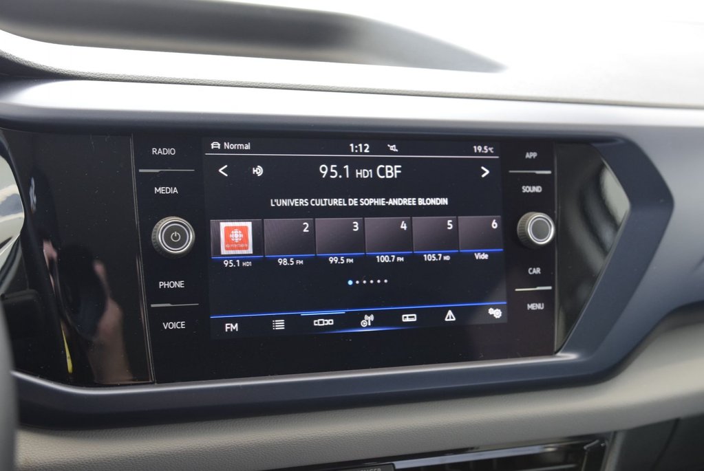 Volkswagen Taos COMFORTLINE+TOIT PANO+AWD 2022 à Laval, Québec - 29 - w1024h768px