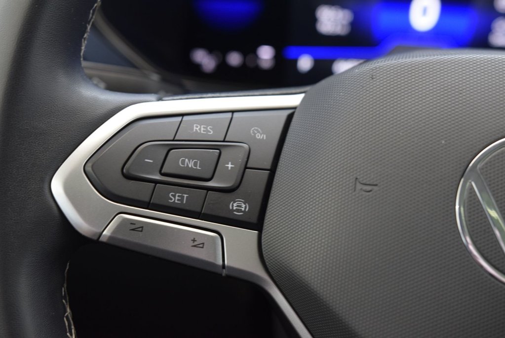 2022 Volkswagen Taos COMFORTLINE+AWD+TOIT PANO+ in Laval, Quebec - 23 - w1024h768px