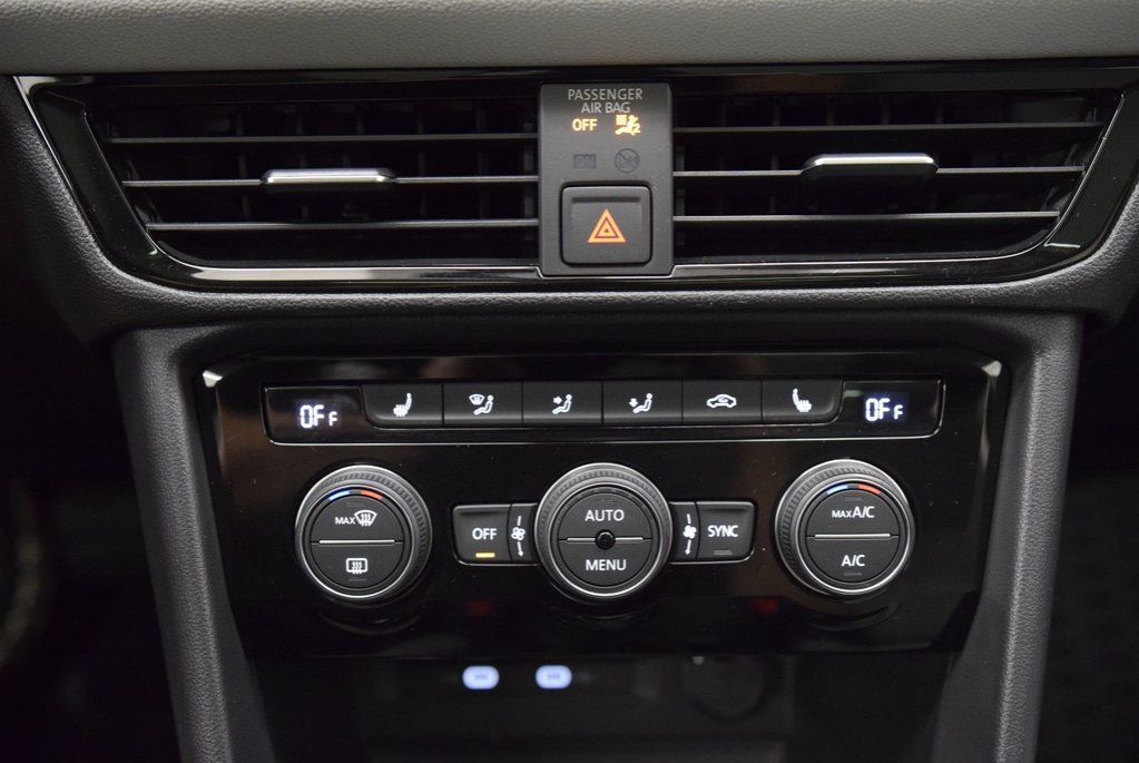 2022 Volkswagen Taos COMFORTLINE+TOIT PANO+AWD in Laval, Quebec - 28 - w1024h768px