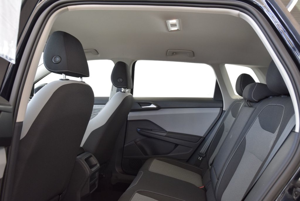 2022 Volkswagen Taos TRENDLINE+AWD+BAS KM+WOW in Laval, Quebec - 17 - w1024h768px