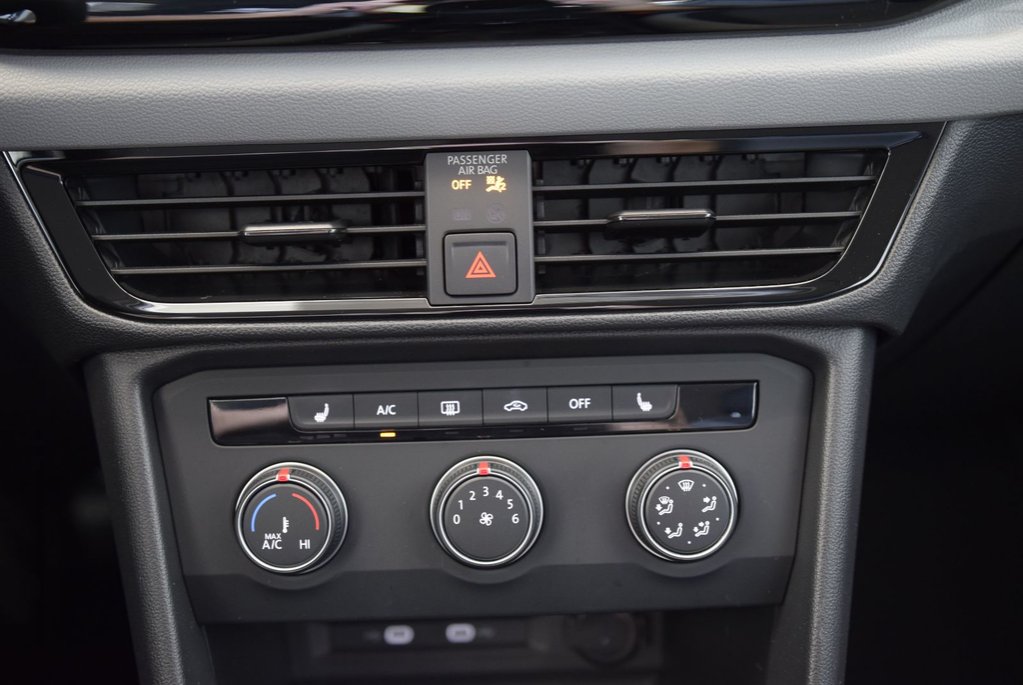 2022 Volkswagen Taos TRENDLINE+AWD+BAS KM+WOW in Laval, Quebec - 26 - w1024h768px