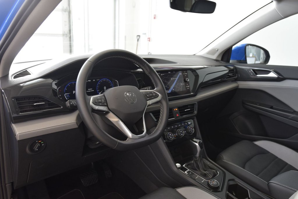 2022 Volkswagen Taos HIGHLINE+DRIVER ASSIST+AWD in Laval, Quebec - 29 - w1024h768px
