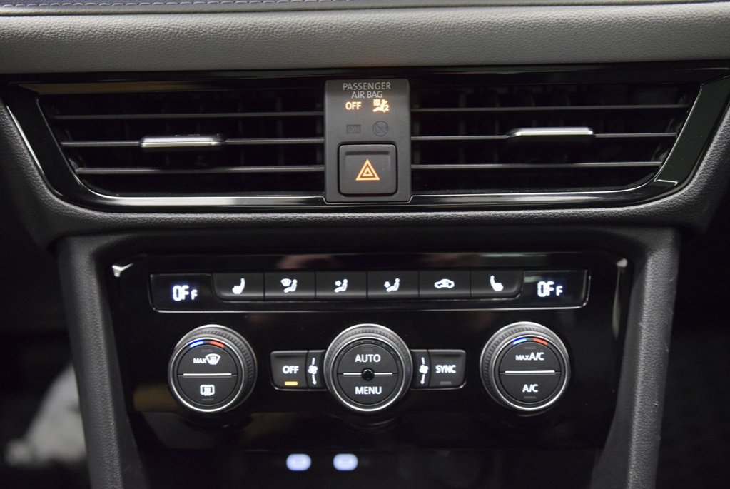 2022 Volkswagen Taos HIGHLINE+CUIR+TOIT+LED+AWD in Laval, Quebec - 29 - w1024h768px