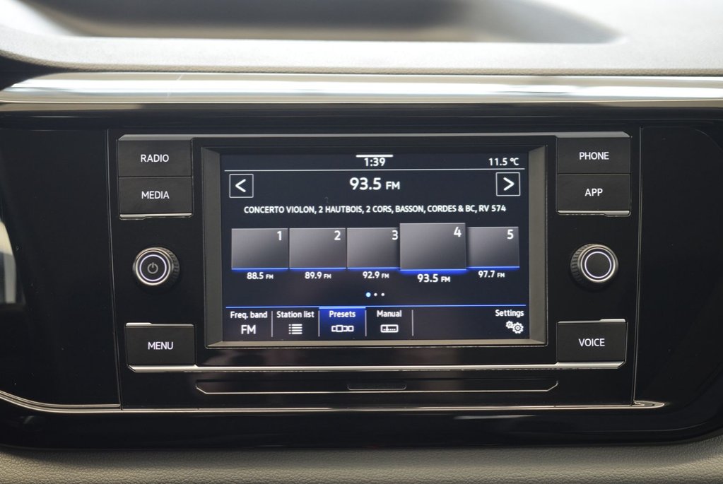 Volkswagen Taos TRENDLINE+BAS KM+CAMERA 2022 à Laval, Québec - 26 - w1024h768px