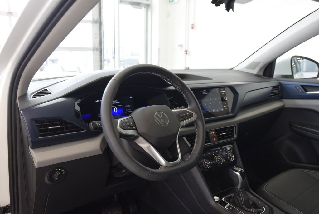 Volkswagen Taos COMFORTLINE+TOIT PANO+AWD 2022 à Laval, Québec - 8 - w1024h768px