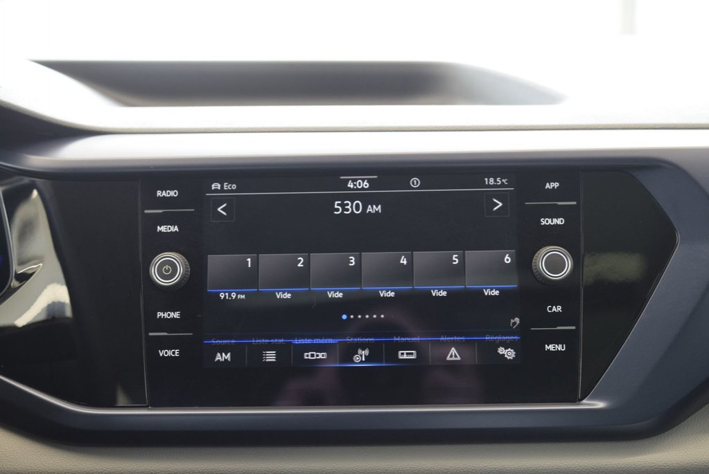 Volkswagen Taos COMFORTLINE+TOIT PANO+AWD 2022 à Laval, Québec - 27 - w1024h768px