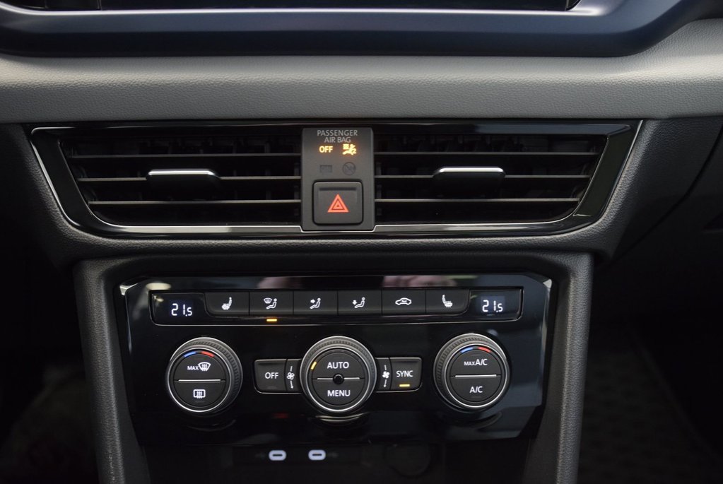 Volkswagen Taos COMFORTLINE+TOIT PANO+AWD 2022 à Laval, Québec - 29 - w1024h768px