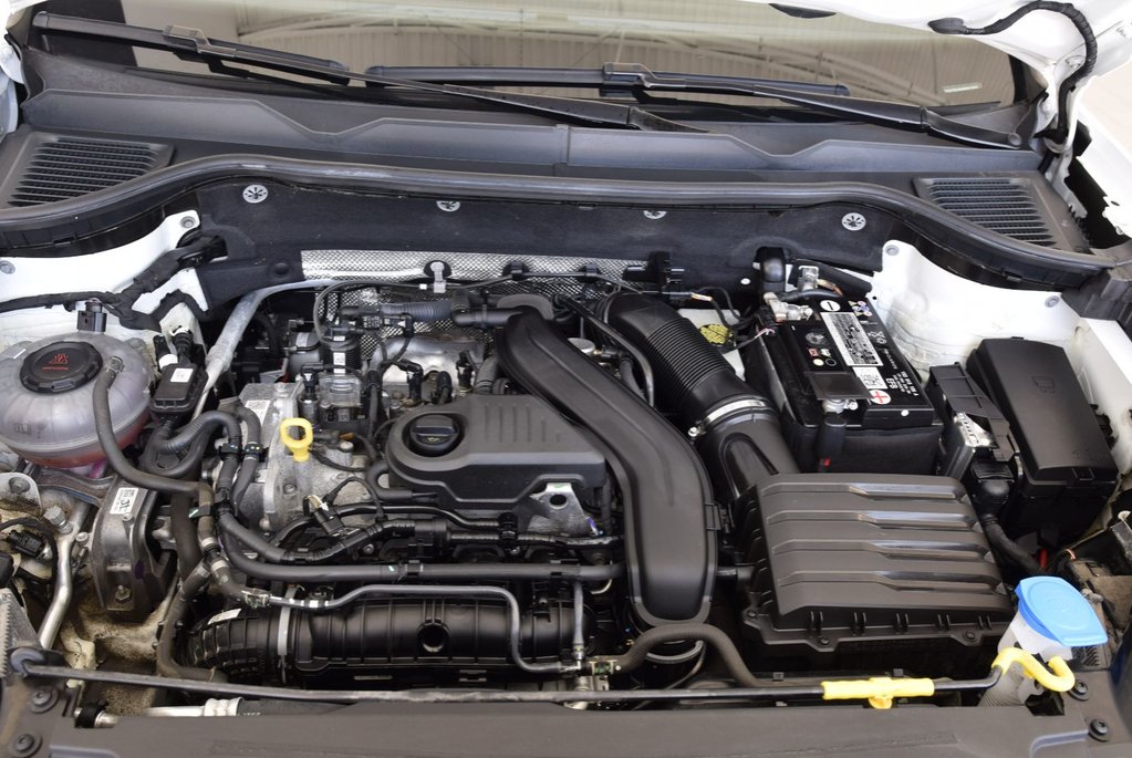 2022 Volkswagen Taos HIGHLINE+DRIVER ASSIST+LED in Laval, Quebec - 16 - w1024h768px